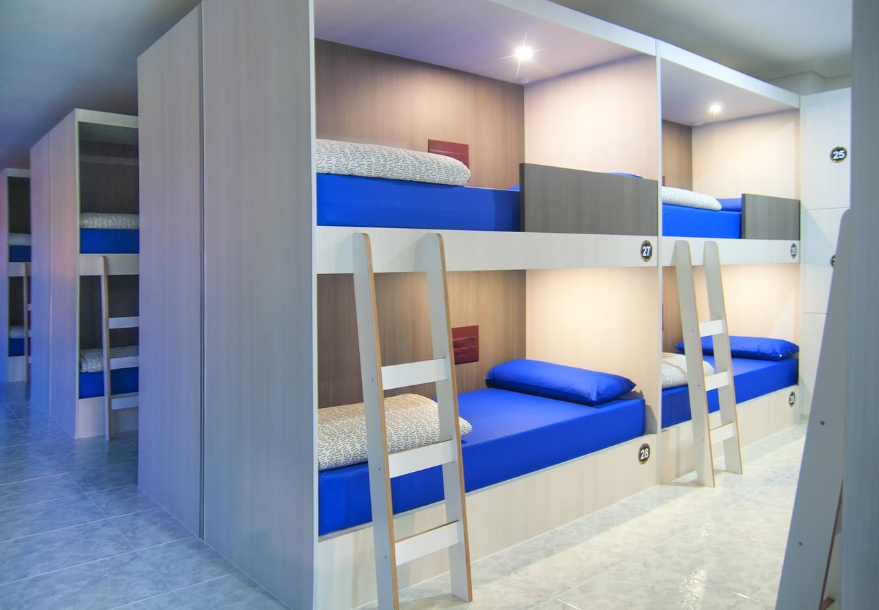 Albergue Oceanus ฟินิสแตร์เร ภายนอก รูปภาพ